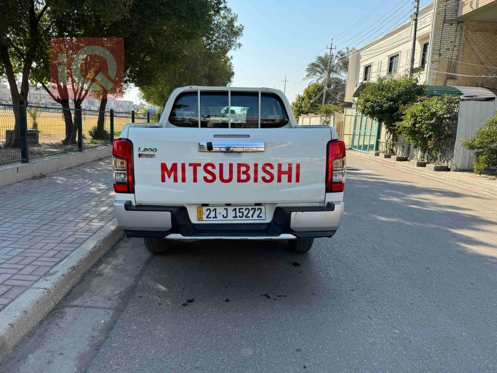 ميتسوبيشي L200